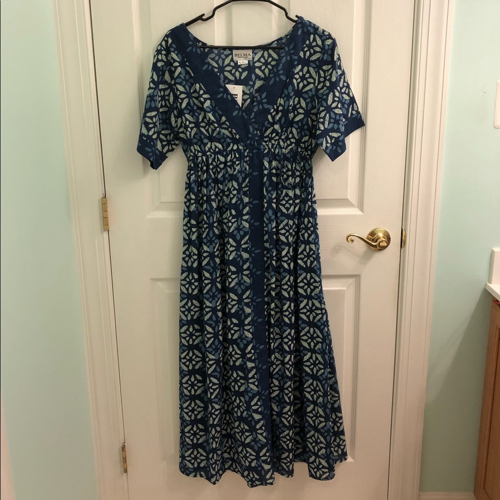 Navy Blue Short-sleeved Dress